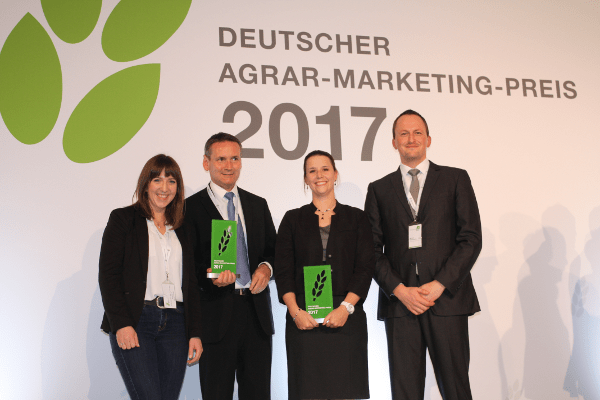 JOSERA Marketing employees receive Marketing Award 2017